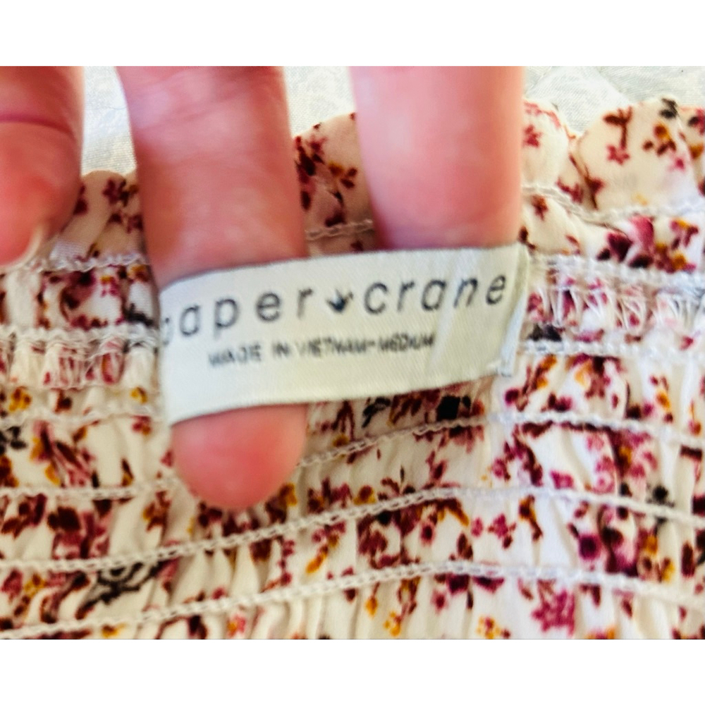 Women's Paper Crane Cream Burgundy Floral Smocked Peplum Crop Top M - Picture 5 of 7